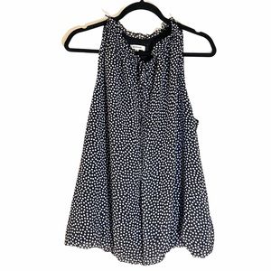 Max Studio Sleeveless Top Size XL Black & White